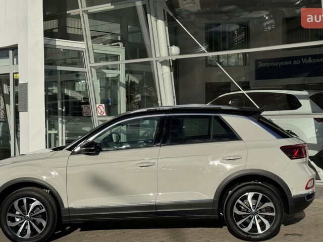 Фольксваген Ти-Рок, объемом двигателя 1.4 л и пробегом 0 тыс. км за 31500 $, фото 2 на Automoto.ua