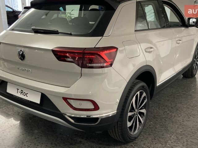 купить новое авто Фольксваген Ти-Рок 2025 года от официального дилера Автодім Атлант на Вацлава Гавела Фольксваген фото