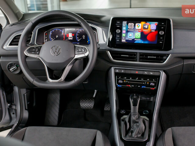 Фольксваген Ти-Рок, объемом двигателя 1.4 л и пробегом 0 тыс. км за 33380 $, фото 23 на Automoto.ua