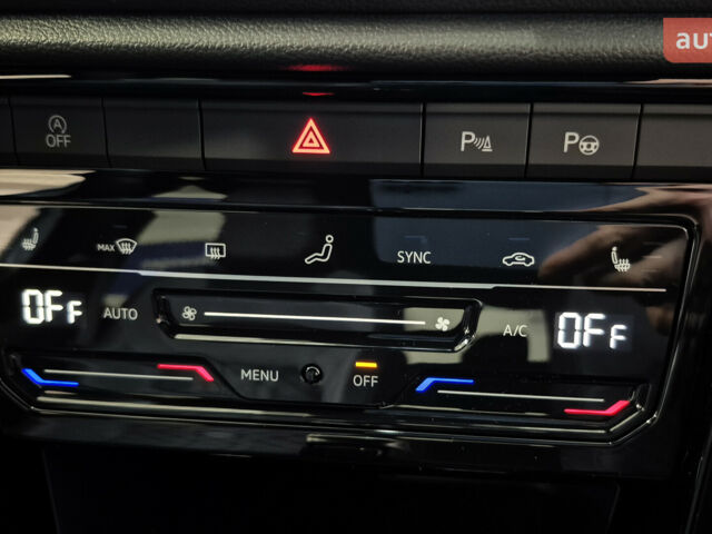 Фольксваген Ті-Рок, об'ємом двигуна 1.4 л та пробігом 0 тис. км за 35065 $, фото 12 на Automoto.ua