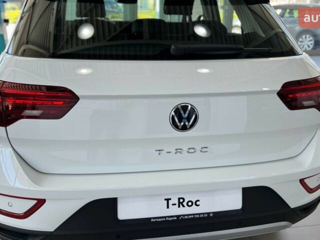 Фольксваген Ти-Рок, объемом двигателя 1.4 л и пробегом 0 тыс. км за 28700 $, фото 3 на Automoto.ua