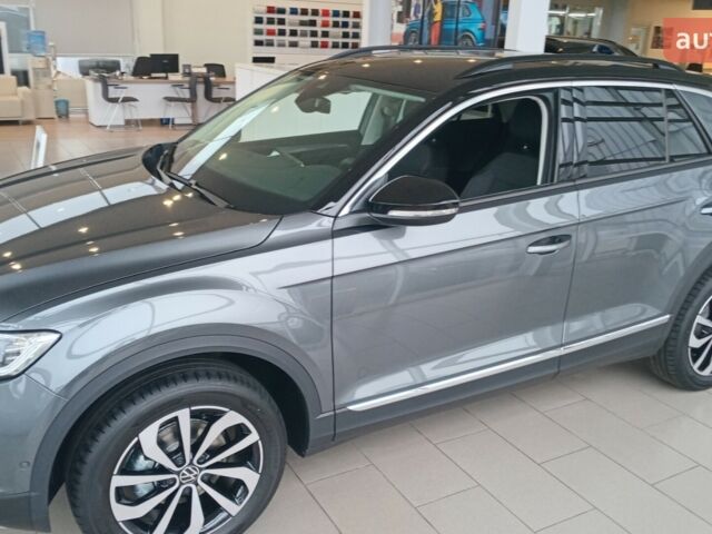 Фольксваген Ти-Рок, объемом двигателя 1.4 л и пробегом 0 тыс. км за 31500 $, фото 1 на Automoto.ua