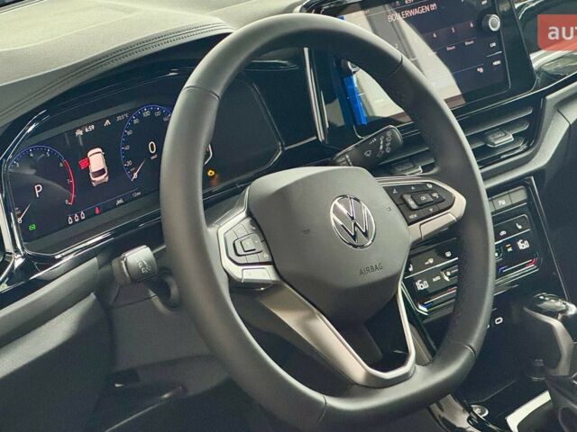 Фольксваген Ти-Рок, объемом двигателя 1.4 л и пробегом 0 тыс. км за 33450 $, фото 25 на Automoto.ua