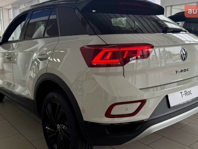 Фольксваген Ти-Рок, объемом двигателя 1.4 л и пробегом 0 тыс. км за 33450 $, фото 8 на Automoto.ua