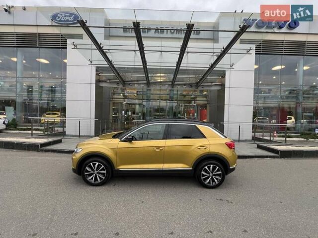 Желтый Фольксваген Ти-Рок, объемом двигателя 1.5 л и пробегом 78 тыс. км за 19713 $, фото 9 на Automoto.ua