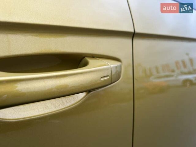 Желтый Фольксваген Ти-Рок, объемом двигателя 1.5 л и пробегом 78 тыс. км за 19713 $, фото 15 на Automoto.ua