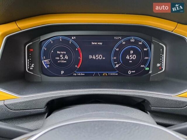 Желтый Фольксваген Ти-Рок, объемом двигателя 1.5 л и пробегом 113 тыс. км за 21500 $, фото 26 на Automoto.ua