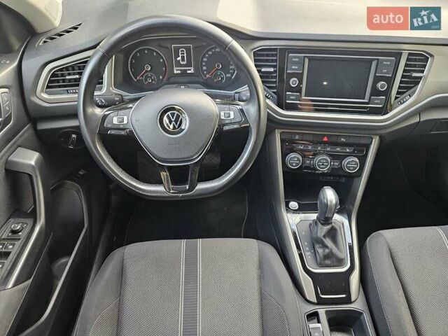 Жовтий Фольксваген Ті-Рок, об'ємом двигуна 1.5 л та пробігом 65 тис. км за 23490 $, фото 37 на Automoto.ua