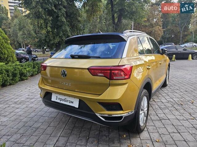 Жовтий Фольксваген Ті-Рок, об'ємом двигуна 1.5 л та пробігом 65 тис. км за 23490 $, фото 7 на Automoto.ua