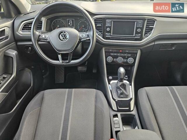 Жовтий Фольксваген Ті-Рок, об'ємом двигуна 1.5 л та пробігом 65 тис. км за 23490 $, фото 35 на Automoto.ua
