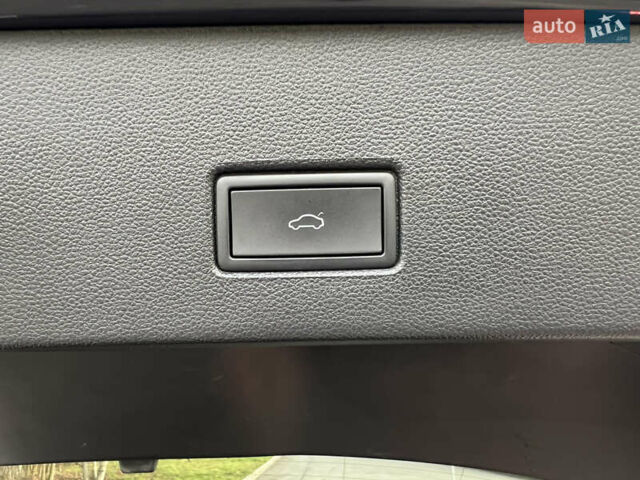 Серый Фольксваген Ти-Рок, объемом двигателя 1.5 л и пробегом 49 тыс. км за 23700 $, фото 25 на Automoto.ua