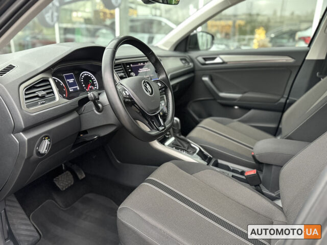 Сірий Фольксваген Ті-Рок, об'ємом двигуна 1.5 л та пробігом 89 тис. км за 23200 $, фото 11 на Automoto.ua