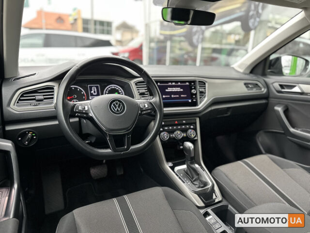 Сірий Фольксваген Ті-Рок, об'ємом двигуна 1.5 л та пробігом 89 тис. км за 23200 $, фото 14 на Automoto.ua