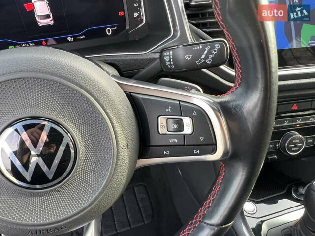 Серый Фольксваген Ти-Рок, объемом двигателя 1.5 л и пробегом 49 тыс. км за 23700 $, фото 14 на Automoto.ua