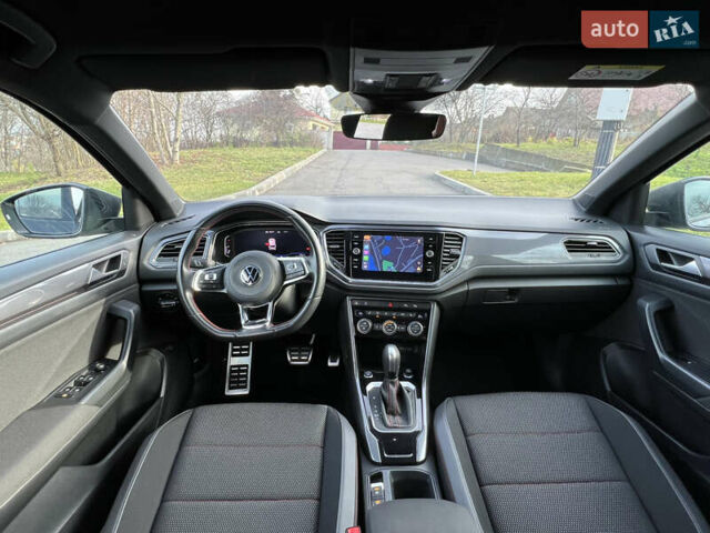 Серый Фольксваген Ти-Рок, объемом двигателя 1.5 л и пробегом 49 тыс. км за 23700 $, фото 9 на Automoto.ua