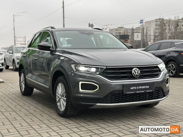 Сірий Фольксваген Ті-Рок, об'ємом двигуна 1.5 л та пробігом 89 тис. км за 23200 $, фото 6 на Automoto.ua