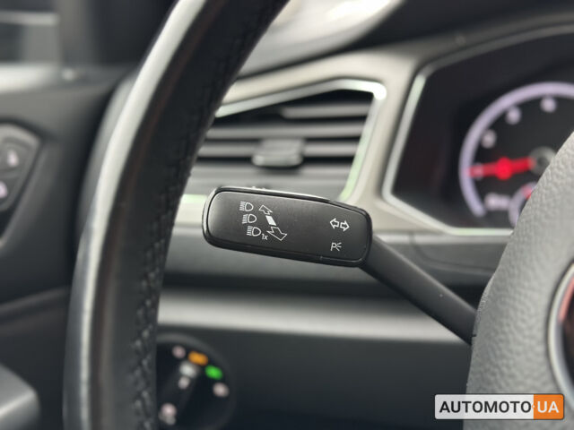 Сірий Фольксваген Ті-Рок, об'ємом двигуна 1.5 л та пробігом 89 тис. км за 23200 $, фото 21 на Automoto.ua