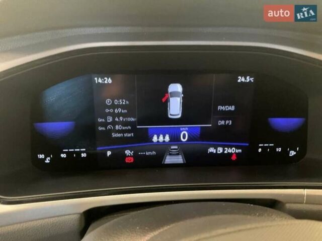 Серый Фольксваген Ти-Рок, объемом двигателя 2 л и пробегом 170 тыс. км за 21999 $, фото 5 на Automoto.ua