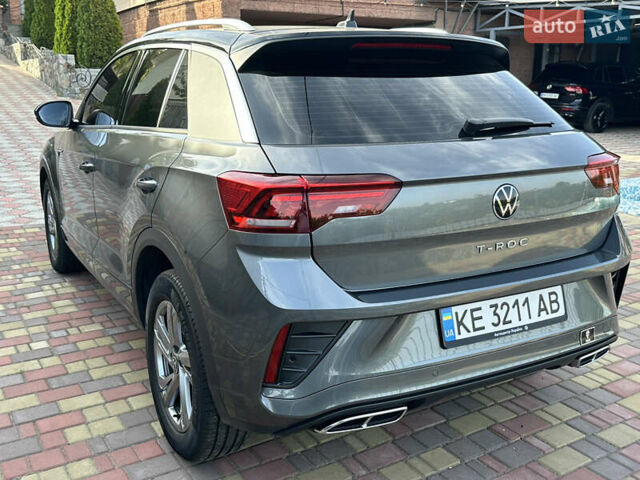 Сірий Фольксваген Ті-Рок, об'ємом двигуна 1.5 л та пробігом 28 тис. км за 28500 $, фото 2 на Automoto.ua