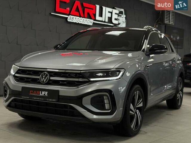 Серый Фольксваген Ти-Рок, объемом двигателя 1.4 л и пробегом 11 тыс. км за 32500 $, фото 9 на Automoto.ua