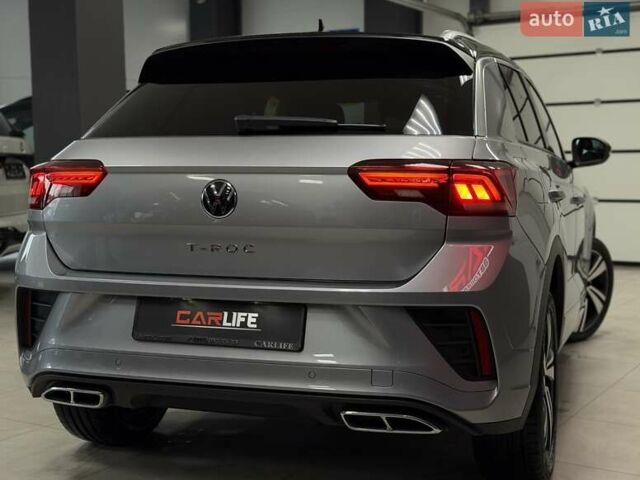 Серый Фольксваген Ти-Рок, объемом двигателя 1.4 л и пробегом 11 тыс. км за 32500 $, фото 18 на Automoto.ua