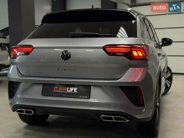 Серый Фольксваген Ти-Рок, объемом двигателя 1.4 л и пробегом 11 тыс. км за 32500 $, фото 17 на Automoto.ua