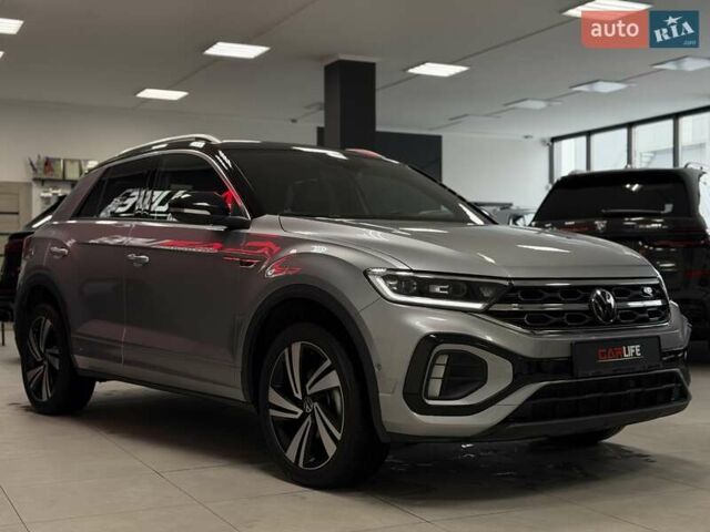 Серый Фольксваген Ти-Рок, объемом двигателя 1.4 л и пробегом 11 тыс. км за 32500 $, фото 12 на Automoto.ua