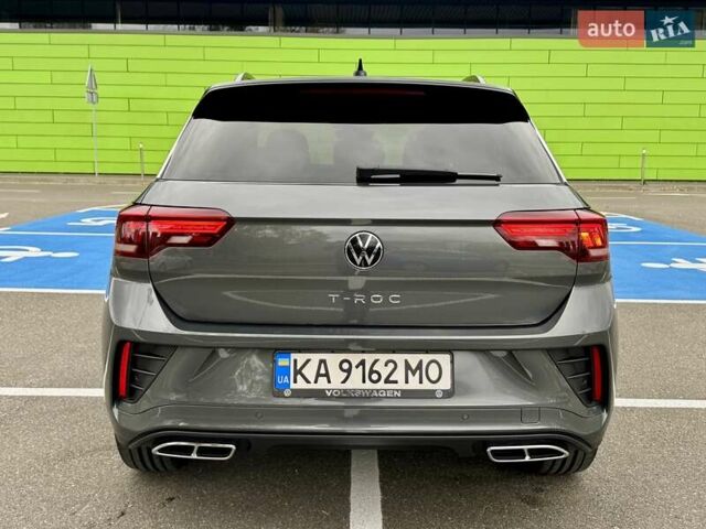Серый Фольксваген Ти-Рок, объемом двигателя 1.4 л и пробегом 7 тыс. км за 33900 $, фото 19 на Automoto.ua