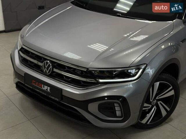 Серый Фольксваген Ти-Рок, объемом двигателя 1.4 л и пробегом 11 тыс. км за 32500 $, фото 4 на Automoto.ua