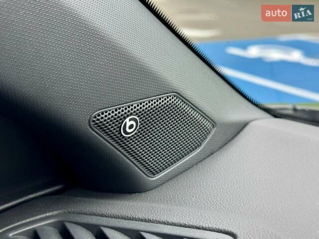 Серый Фольксваген Ти-Рок, объемом двигателя 1.4 л и пробегом 7 тыс. км за 33900 $, фото 71 на Automoto.ua