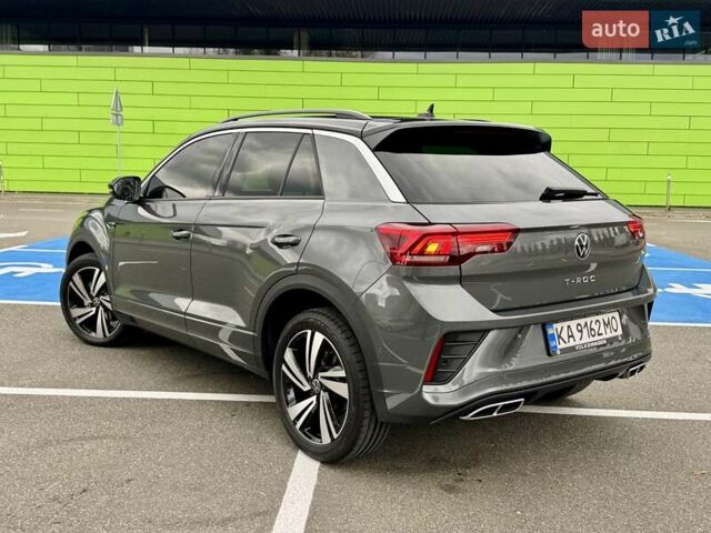 Серый Фольксваген Ти-Рок, объемом двигателя 1.4 л и пробегом 7 тыс. км за 33900 $, фото 24 на Automoto.ua