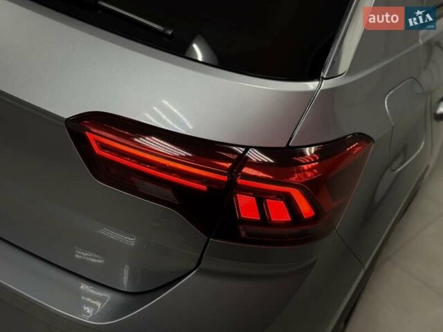 Серый Фольксваген Ти-Рок, объемом двигателя 1.4 л и пробегом 11 тыс. км за 32500 $, фото 20 на Automoto.ua