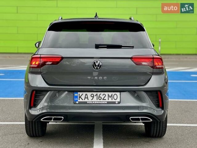 Серый Фольксваген Ти-Рок, объемом двигателя 1.4 л и пробегом 7 тыс. км за 33900 $, фото 20 на Automoto.ua