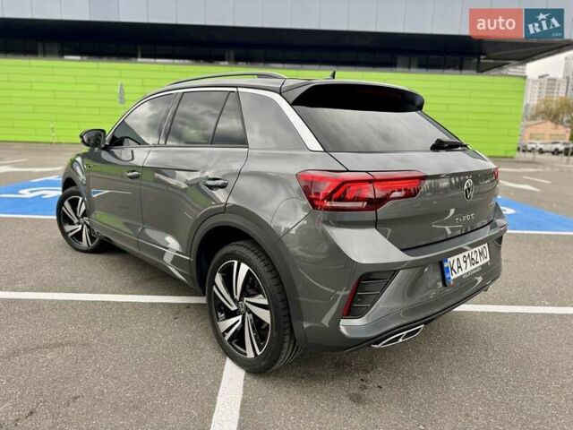 Серый Фольксваген Ти-Рок, объемом двигателя 1.4 л и пробегом 7 тыс. км за 33900 $, фото 22 на Automoto.ua