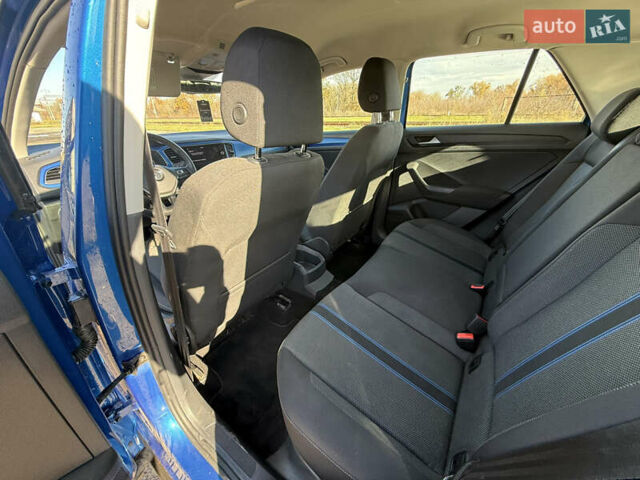 Синій Фольксваген Ті-Рок, об'ємом двигуна 1.5 л та пробігом 96 тис. км за 17999 $, фото 20 на Automoto.ua