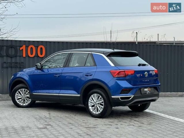 Синий Фольксваген Ти-Рок, объемом двигателя 1.5 л и пробегом 96 тыс. км за 18400 $, фото 7 на Automoto.ua