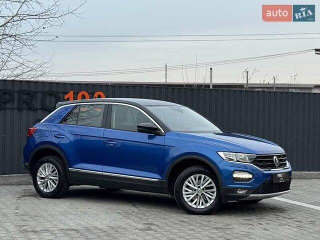 Синий Фольксваген Ти-Рок, объемом двигателя 1.5 л и пробегом 96 тыс. км за 18400 $, фото 5 на Automoto.ua