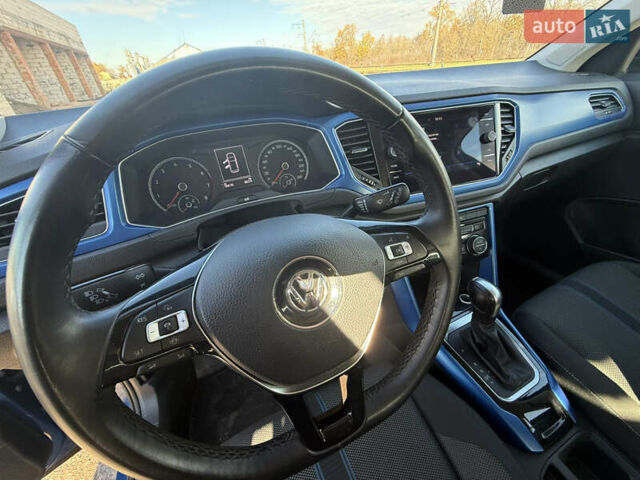 Синій Фольксваген Ті-Рок, об'ємом двигуна 1.5 л та пробігом 96 тис. км за 17999 $, фото 21 на Automoto.ua