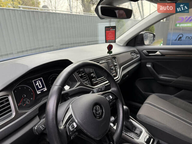 Синий Фольксваген Ти-Рок, объемом двигателя 1.5 л и пробегом 58 тыс. км за 19999 $, фото 5 на Automoto.ua