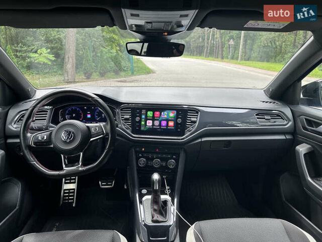 Синий Фольксваген Ти-Рок, объемом двигателя 1.5 л и пробегом 59 тыс. км за 25900 $, фото 10 на Automoto.ua