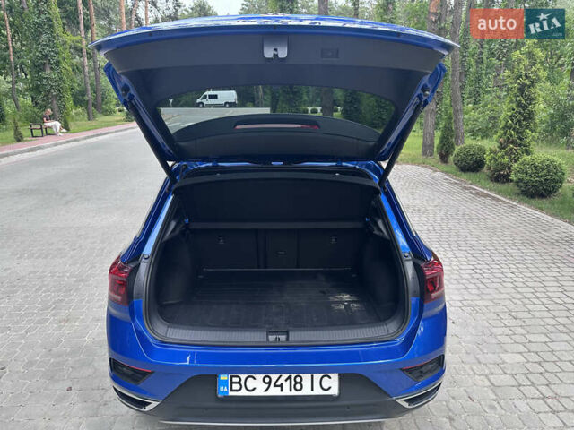 Синий Фольксваген Ти-Рок, объемом двигателя 1.5 л и пробегом 59 тыс. км за 25900 $, фото 9 на Automoto.ua