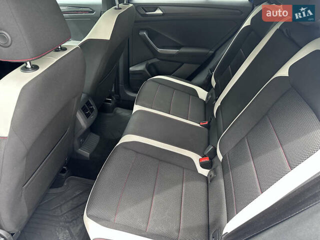 Синий Фольксваген Ти-Рок, объемом двигателя 1.5 л и пробегом 59 тыс. км за 25900 $, фото 13 на Automoto.ua