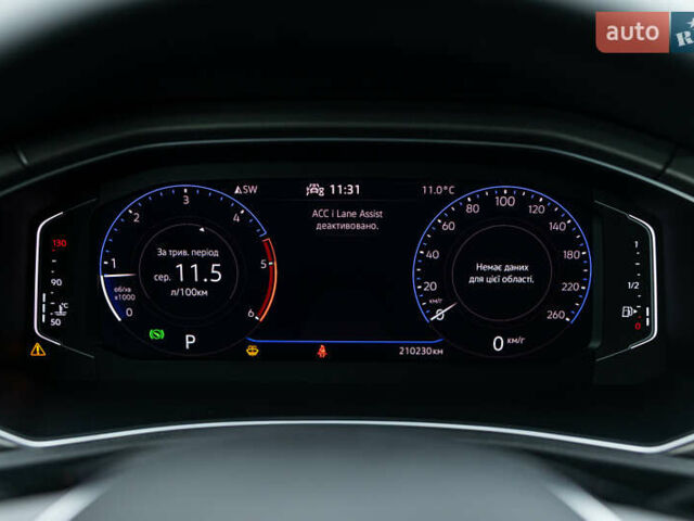 Синій Фольксваген Ті-Рок, об'ємом двигуна 1.97 л та пробігом 211 тис. км за 23700 $, фото 22 на Automoto.ua