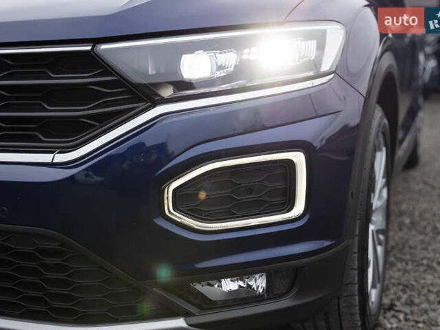 Синій Фольксваген Ті-Рок, об'ємом двигуна 1.97 л та пробігом 211 тис. км за 23700 $, фото 18 на Automoto.ua