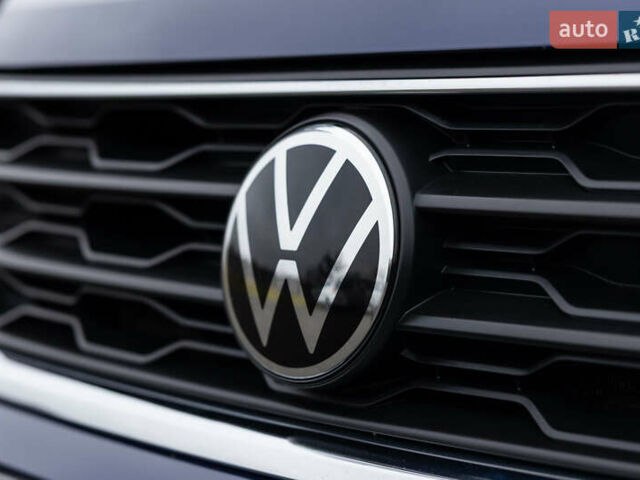 Синій Фольксваген Ті-Рок, об'ємом двигуна 1.97 л та пробігом 211 тис. км за 23700 $, фото 12 на Automoto.ua