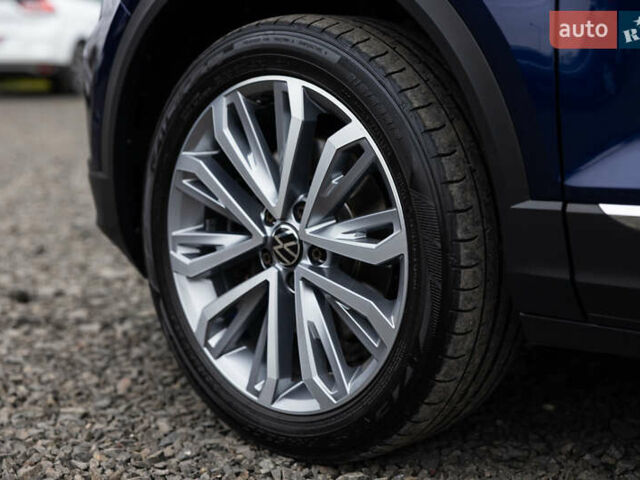 Синій Фольксваген Ті-Рок, об'ємом двигуна 1.97 л та пробігом 211 тис. км за 23700 $, фото 14 на Automoto.ua