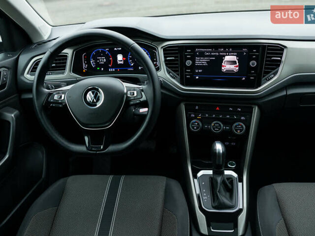 Синій Фольксваген Ті-Рок, об'ємом двигуна 1.97 л та пробігом 211 тис. км за 23700 $, фото 31 на Automoto.ua