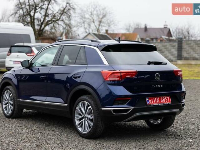 Синій Фольксваген Ті-Рок, об'ємом двигуна 1.97 л та пробігом 211 тис. км за 23700 $, фото 9 на Automoto.ua