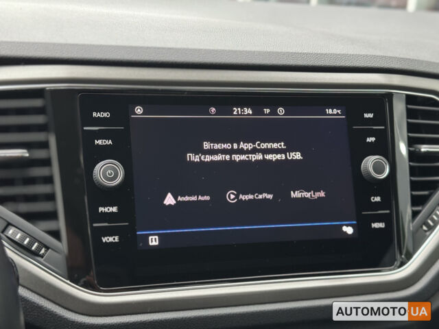 Синий Фольксваген Ти-Рок, объемом двигателя 1.5 л и пробегом 96 тыс. км за 23300 $, фото 27 на Automoto.ua