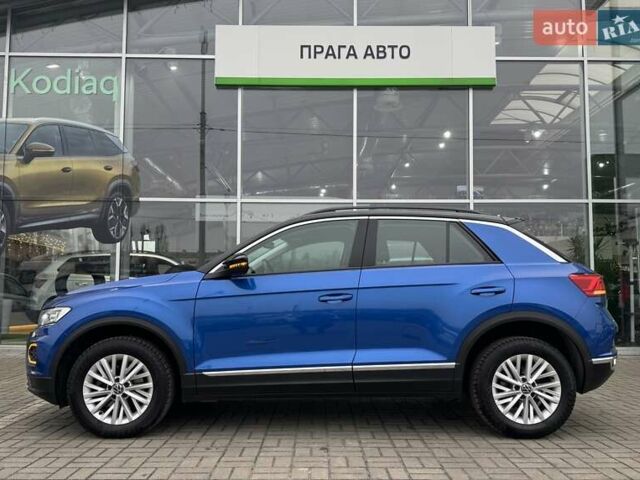 Синий Фольксваген Ти-Рок, объемом двигателя 1.5 л и пробегом 76 тыс. км за 23950 $, фото 9 на Automoto.ua